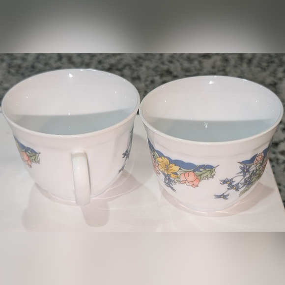 Arcopal France Tea Cups - Picture 5 of 6